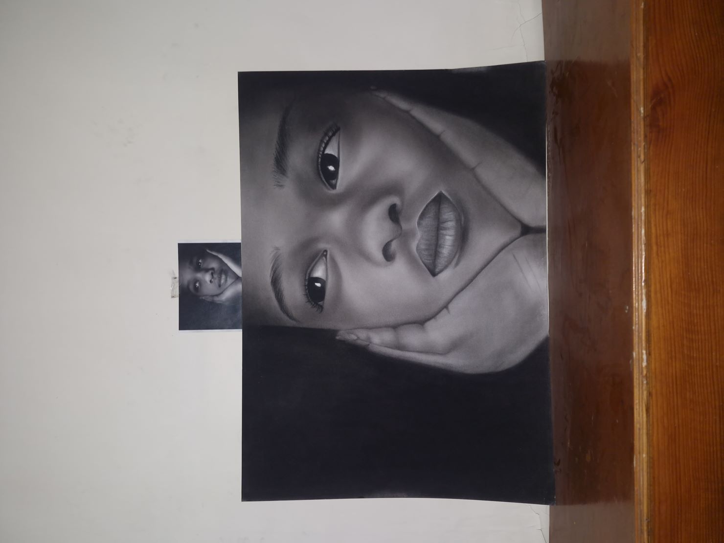 تابلو سیاه قلم هایپر رئال